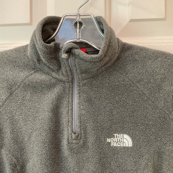 The North Face Pullover Quarter Sip Fleece Jacket, Grey, Women’s Size Small - Picture 2 of 15